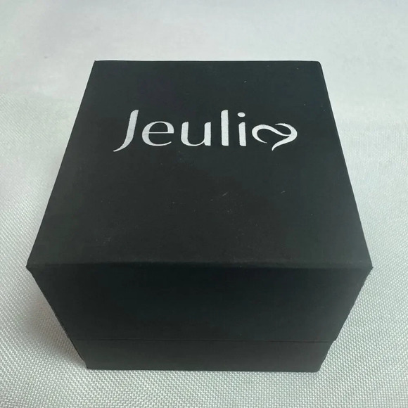 JEULIA Bowknot Pear Cut Drop Earrings, Silver Plated - Picture 2 of 3